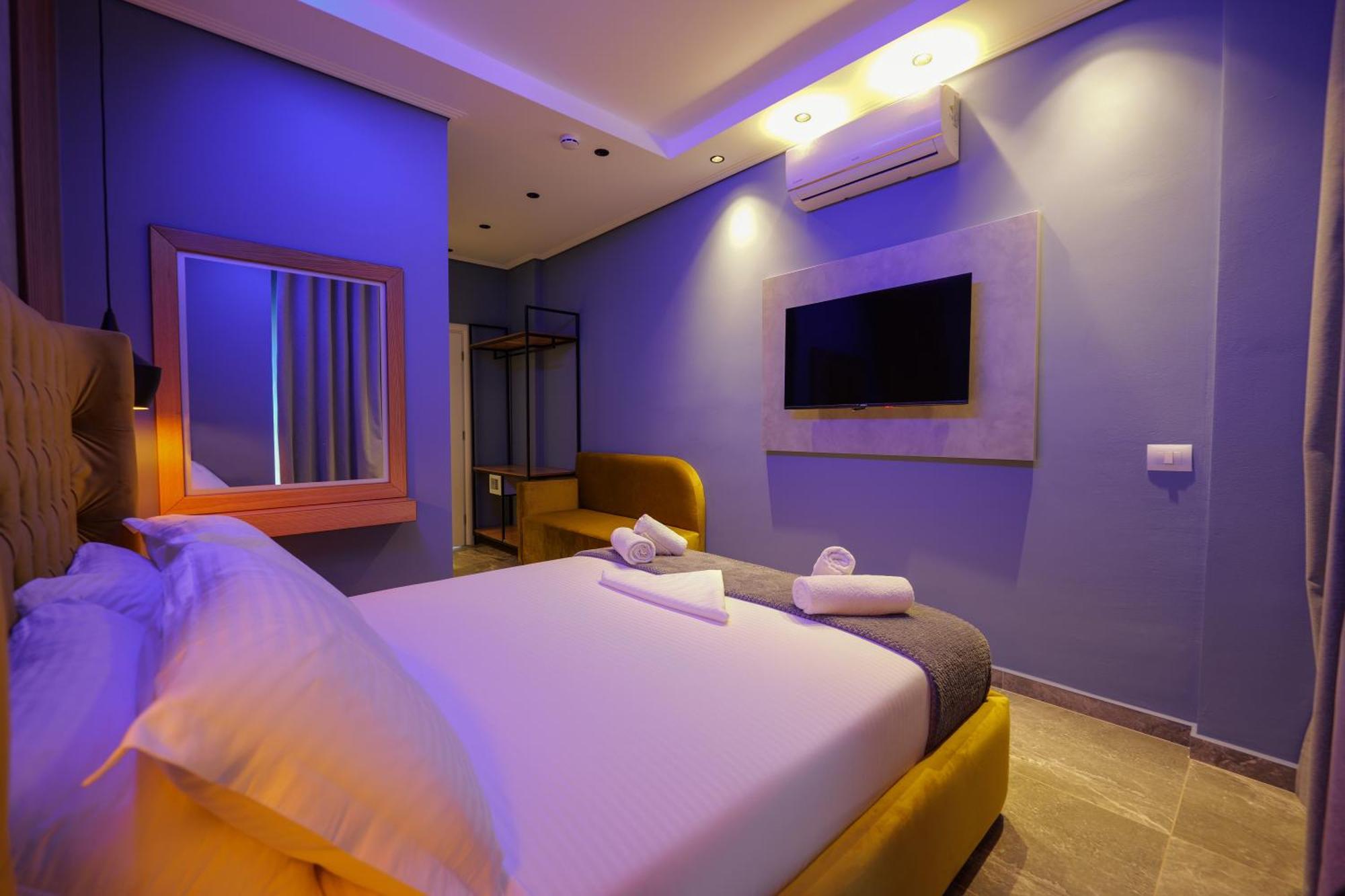 Hotell Piramida Ksamil